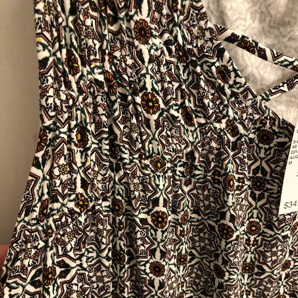 NWT Dressbarn, soft, patterned tank top- size 3X - Picture 4 of 7